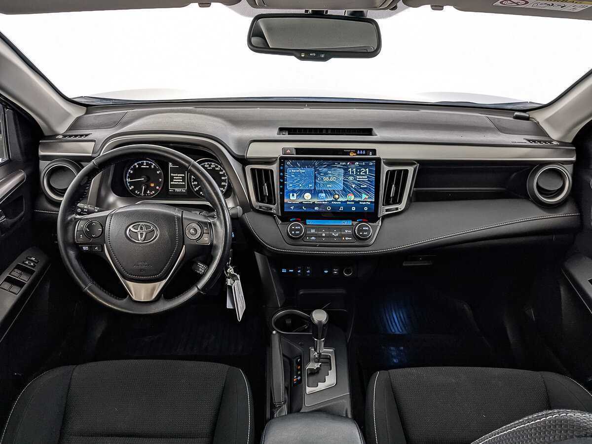 Toyota RAV4 2017 года с пробегом. Фото: #12