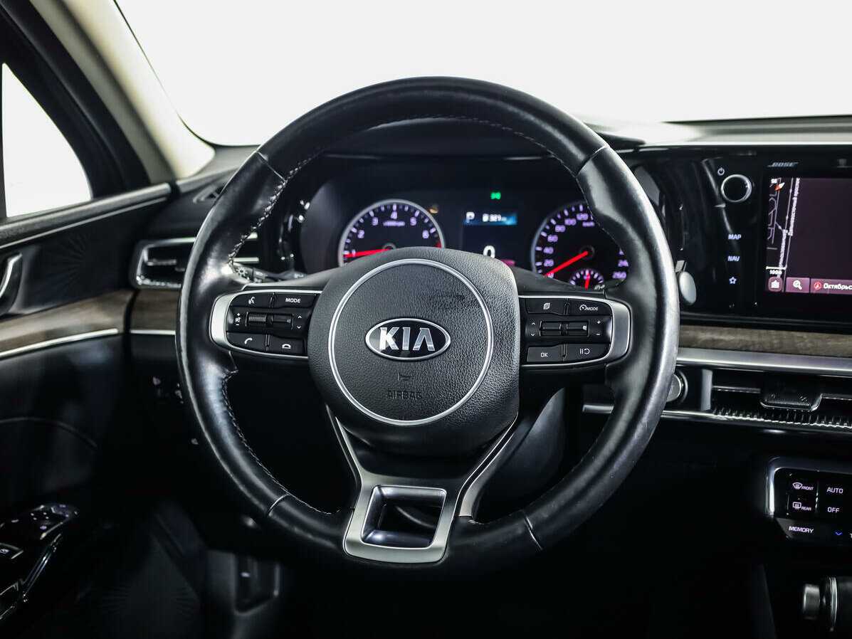 Kia K5 2021 года с пробегом. Фото: #9