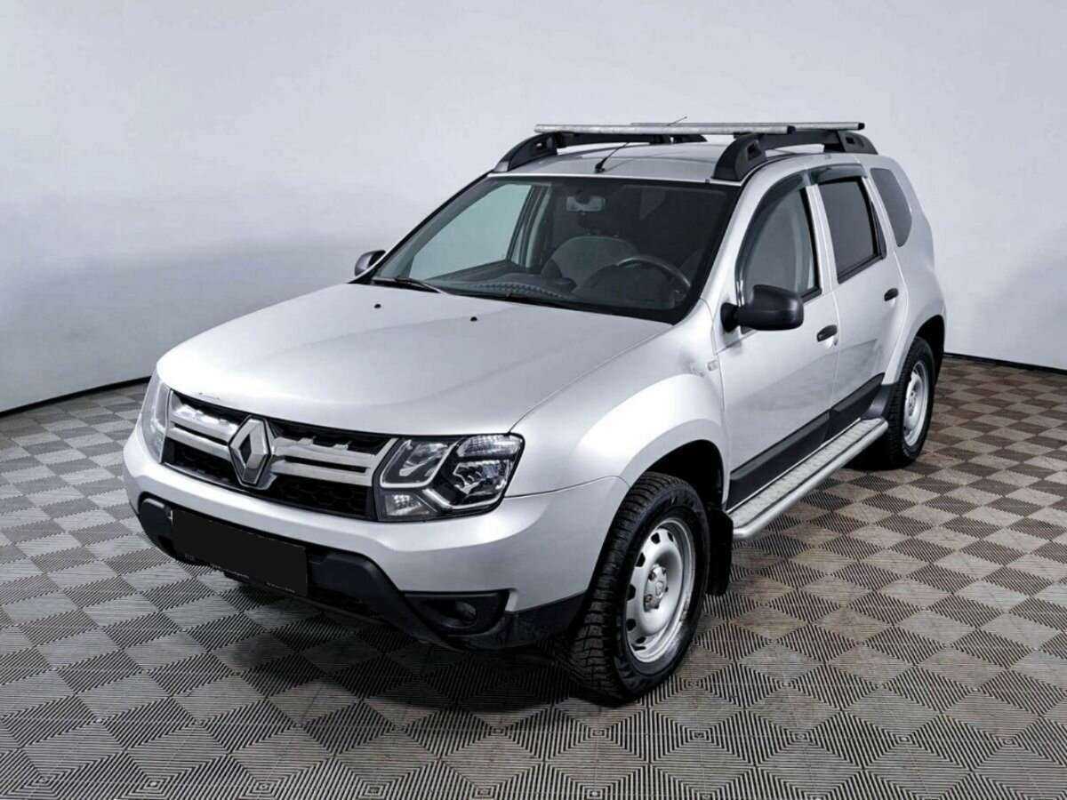 Renault Duster 2018 года с пробегом. Посмотреть фото