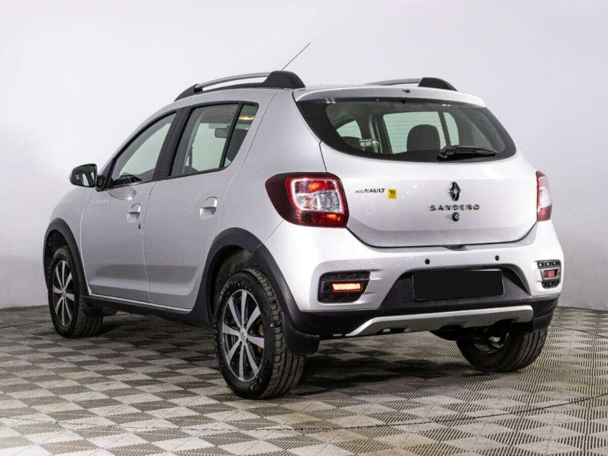 Renault Sandero 2015 года с пробегом. Фото: #6