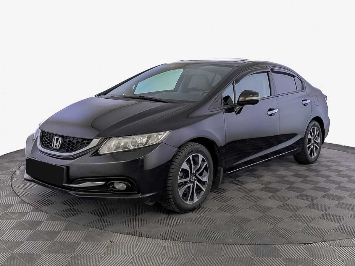 Honda Civic 2013 года с пробегом. Посмотреть фото