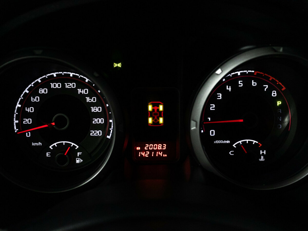 Mitsubishi Pajero 2017 года с пробегом. Фото: #9