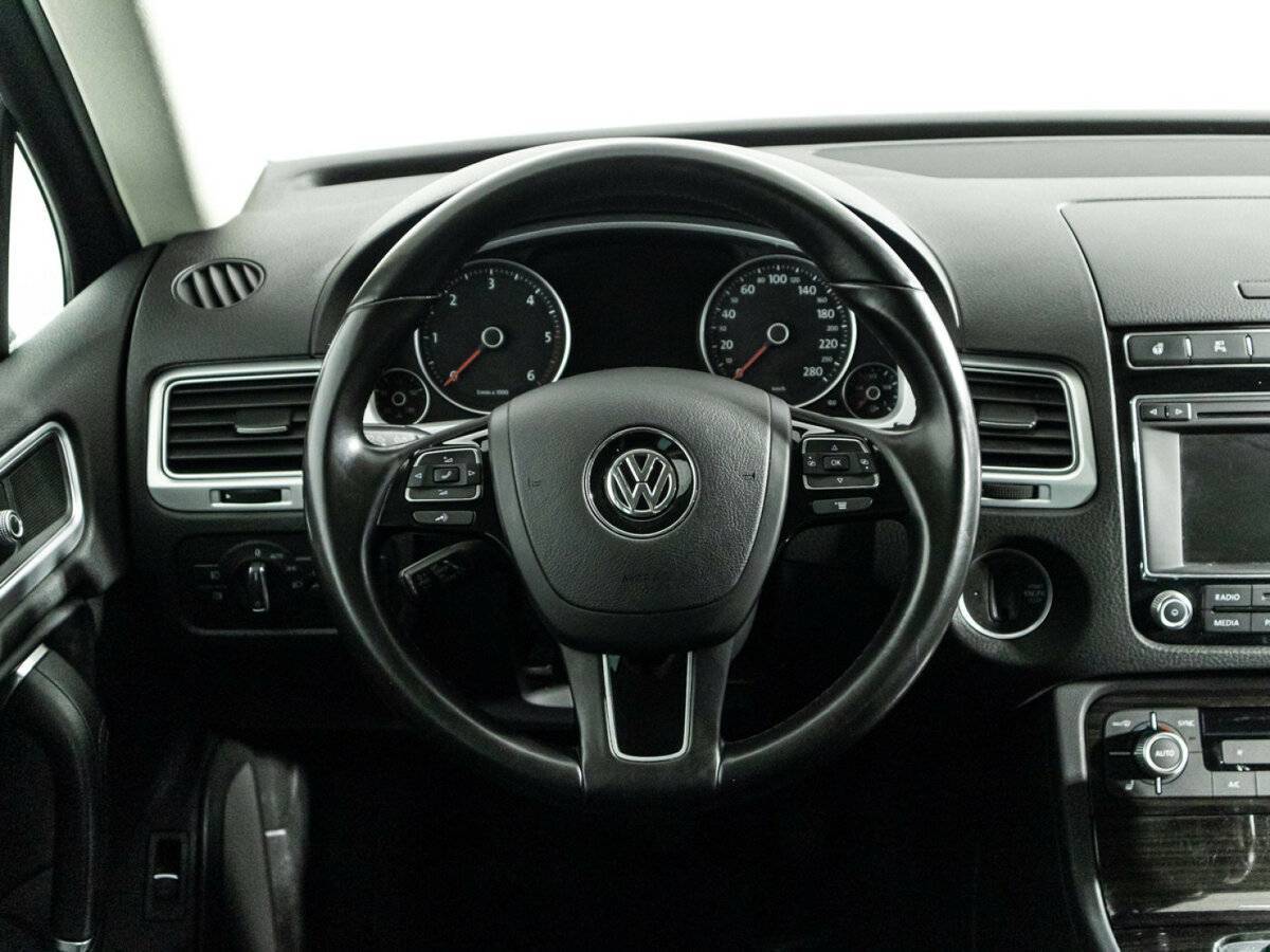 Volkswagen Touareg 2016 года с пробегом. Фото: #21