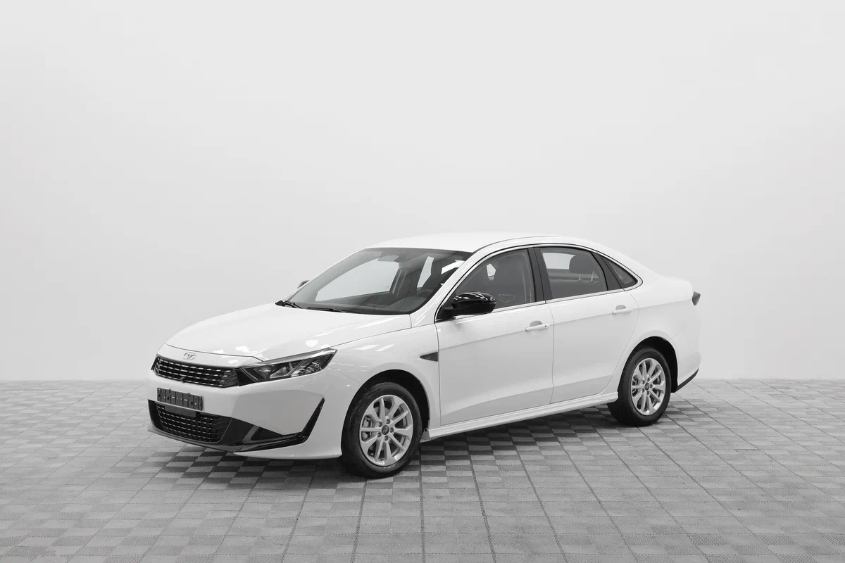 KAIYI E5 с автосалона по цене от 1 225 000 рублей