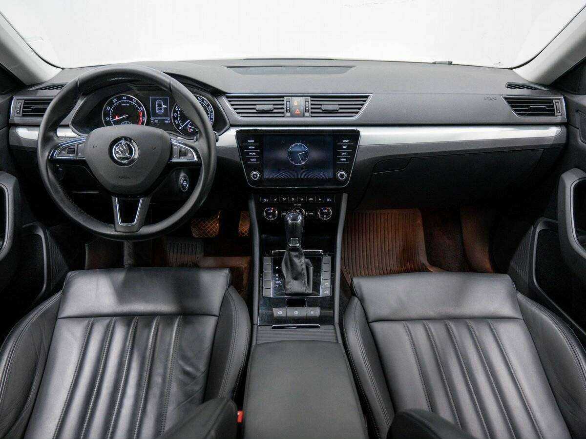 Б/У Шкода Суперб 2017 года. Фото: #10