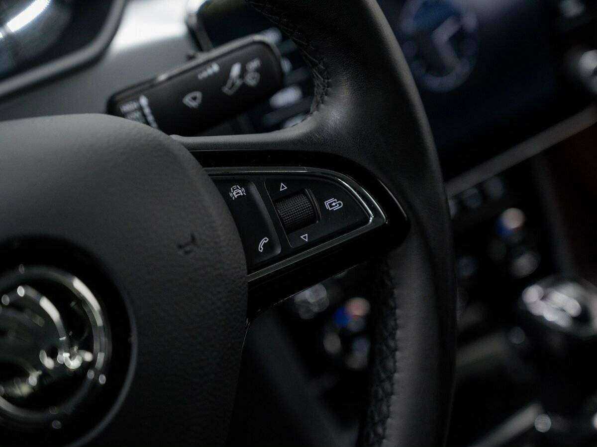 Б/У Шкода Суперб 2017 года. Фото: #20