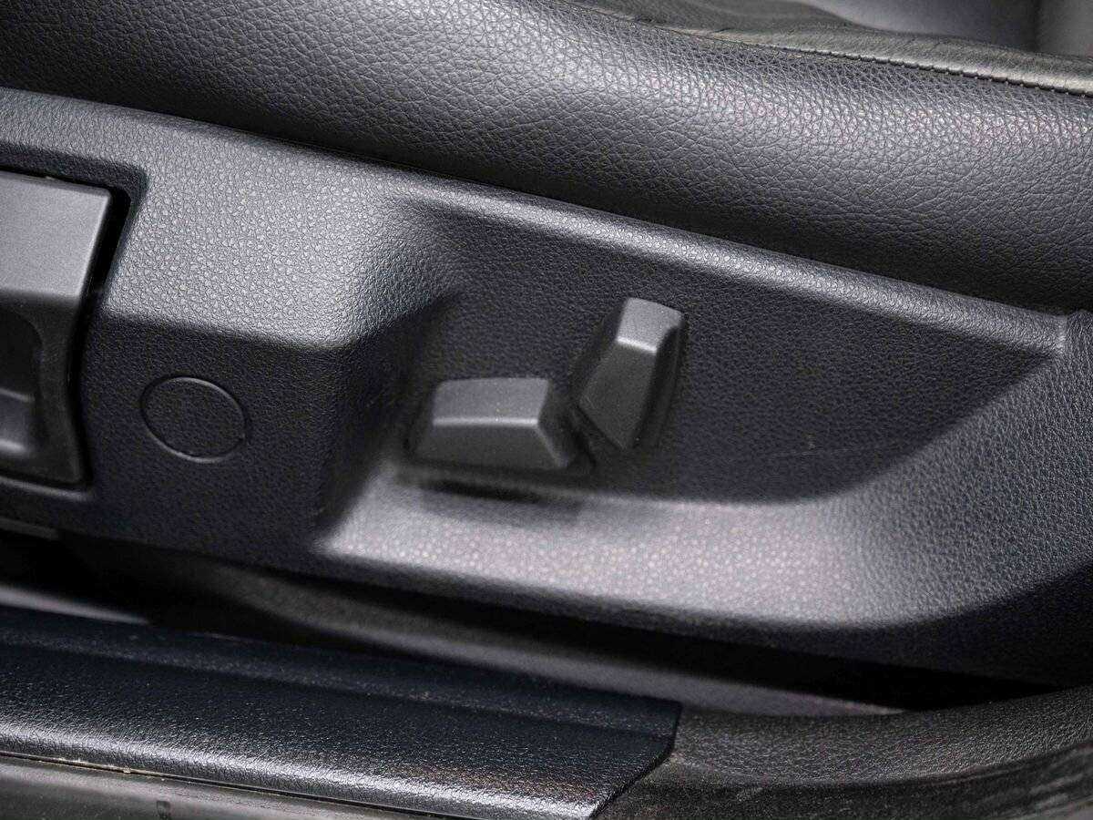 BMW 5 серии 2012 года с пробегом. Фото: #21