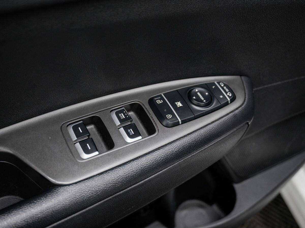 Б/У Киа Оптима 2017 года. Фото: #11