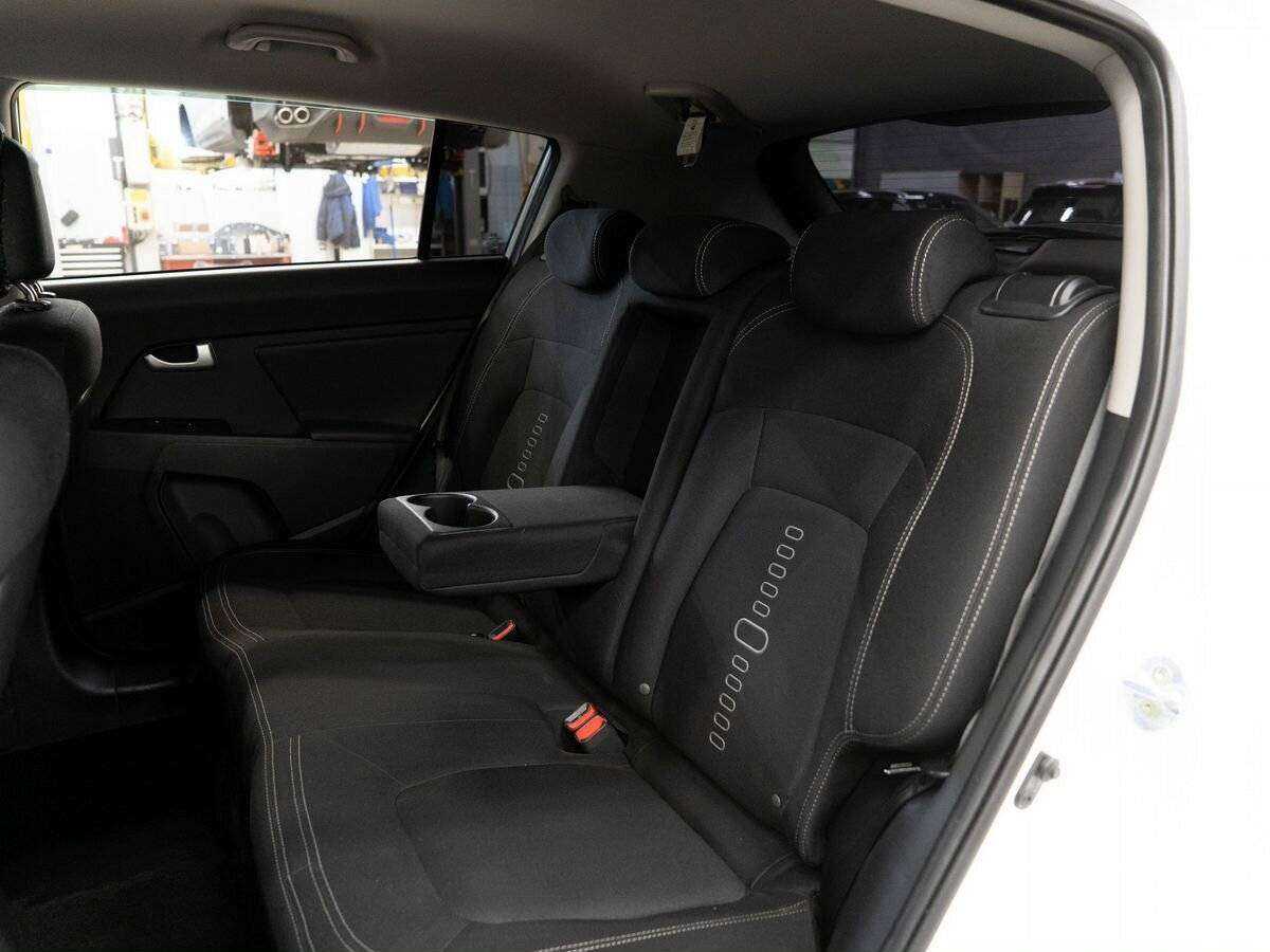 Б/У Киа Спортейдж 2015 года. Фото: #6