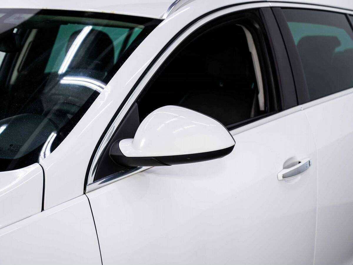 Б/У Опель Инсигния 2013 года. Фото: #7