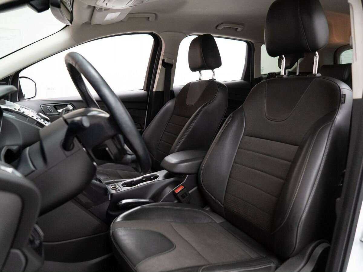 Б/У Форд Куга 2016 года. Фото: #5