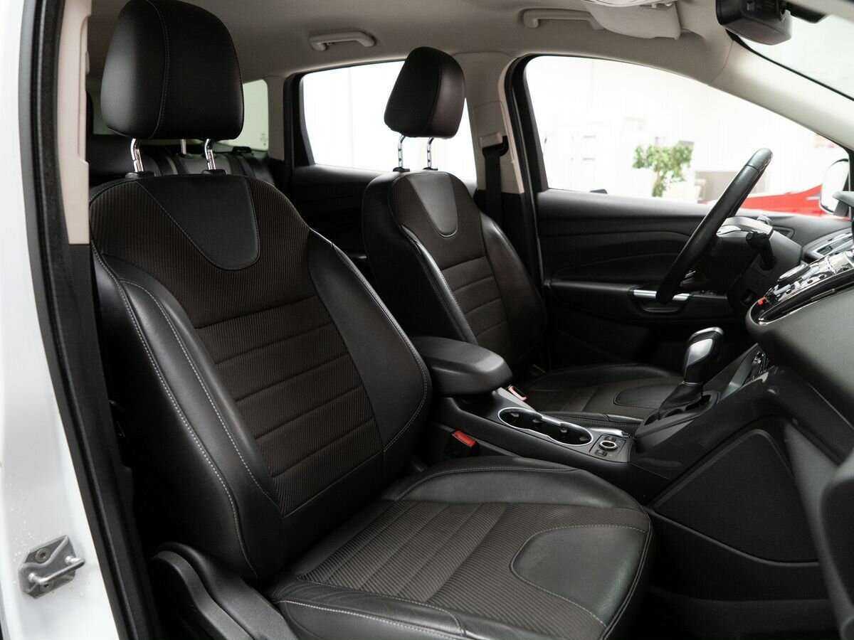 Б/У Форд Куга 2016 года. Фото: #8