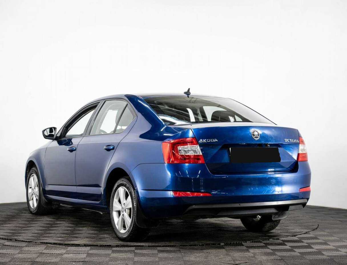 Б/У Шкода Октавия 2015 года. Фото: #3