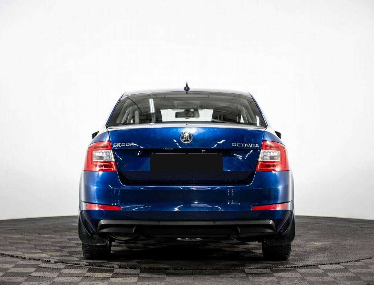 Б/У Шкода Октавия 2015 года. Фото: #4
