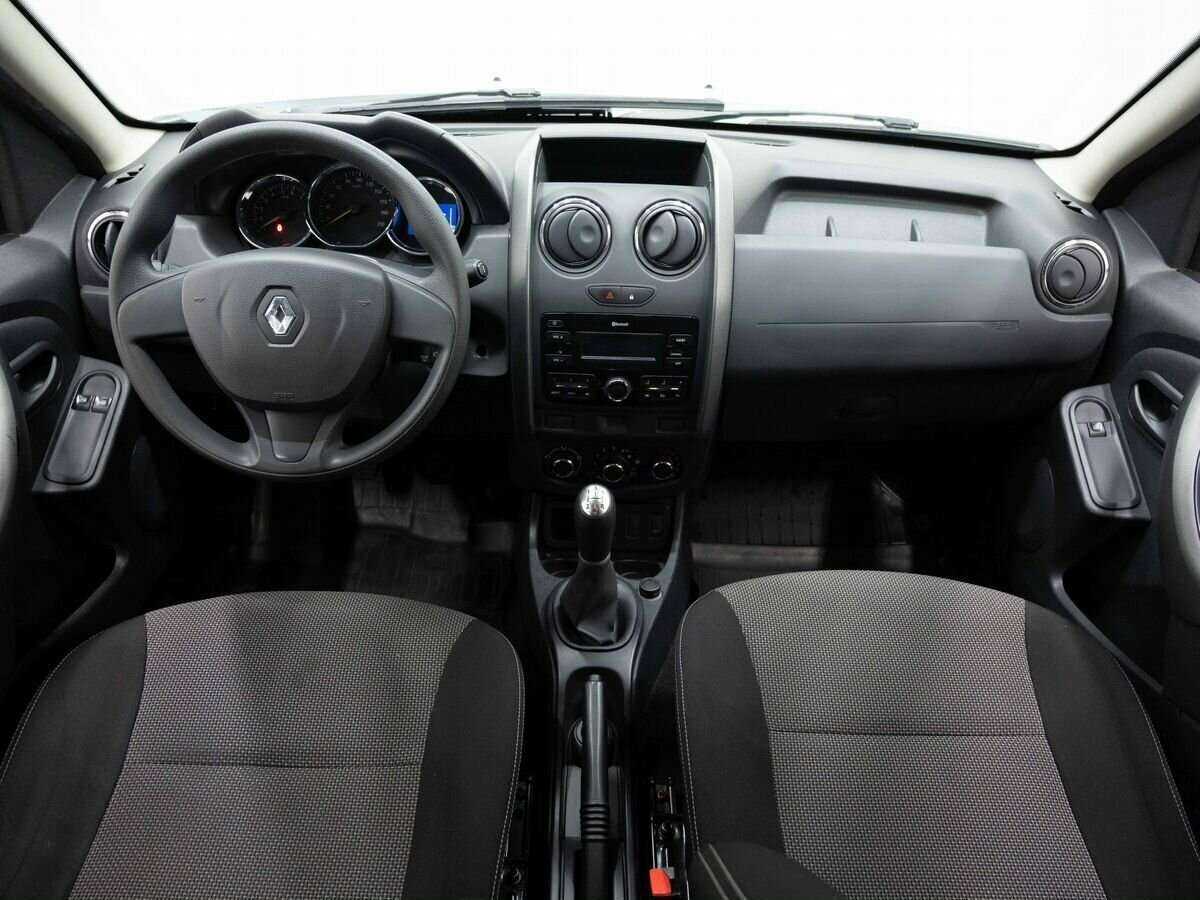 Б/У Рено Дастер 2017 года. Фото: #12