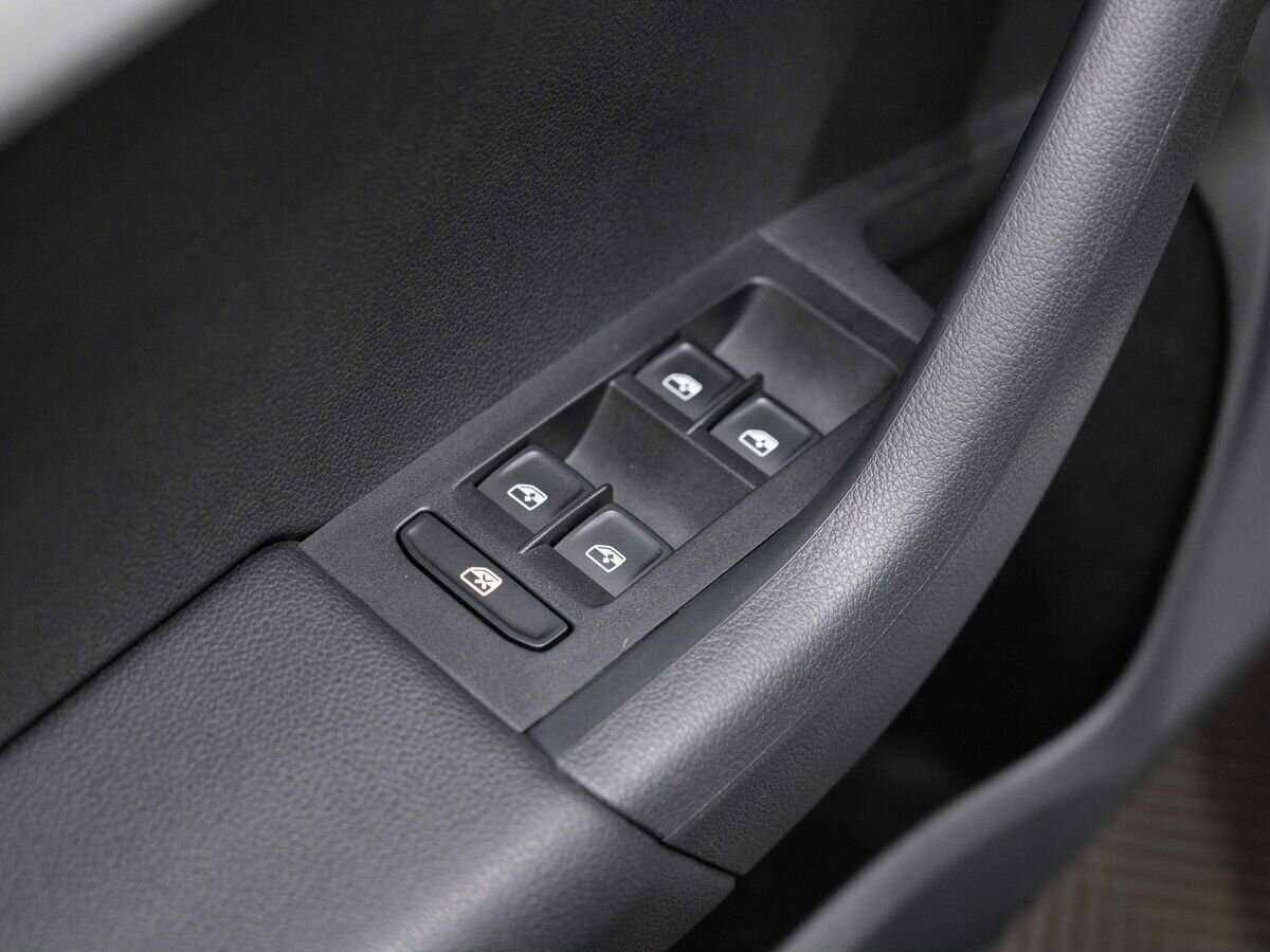 Б/У Шкода Октавия 2016 года. Фото: #19