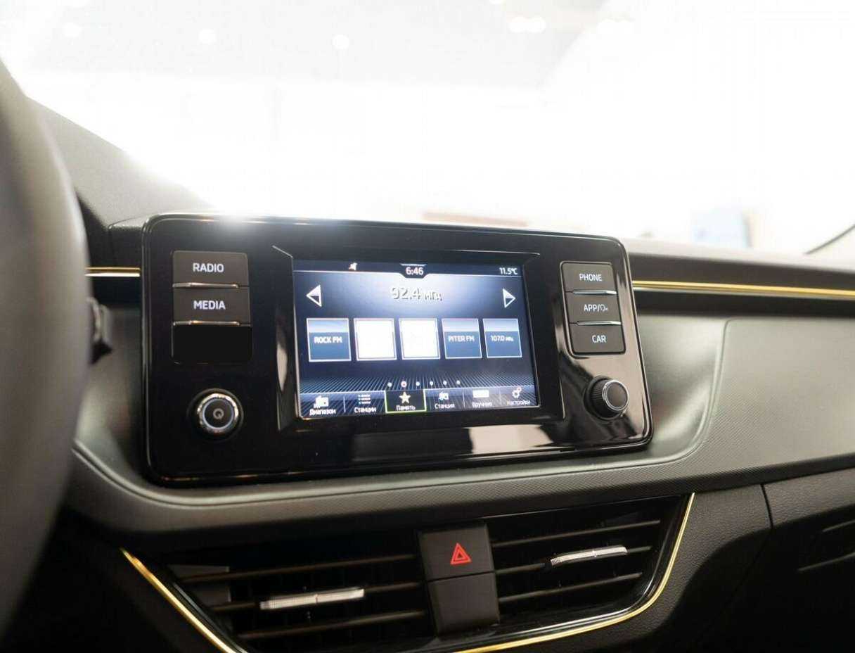 Б/У Шкода Рапид 2021 года. Фото: #9