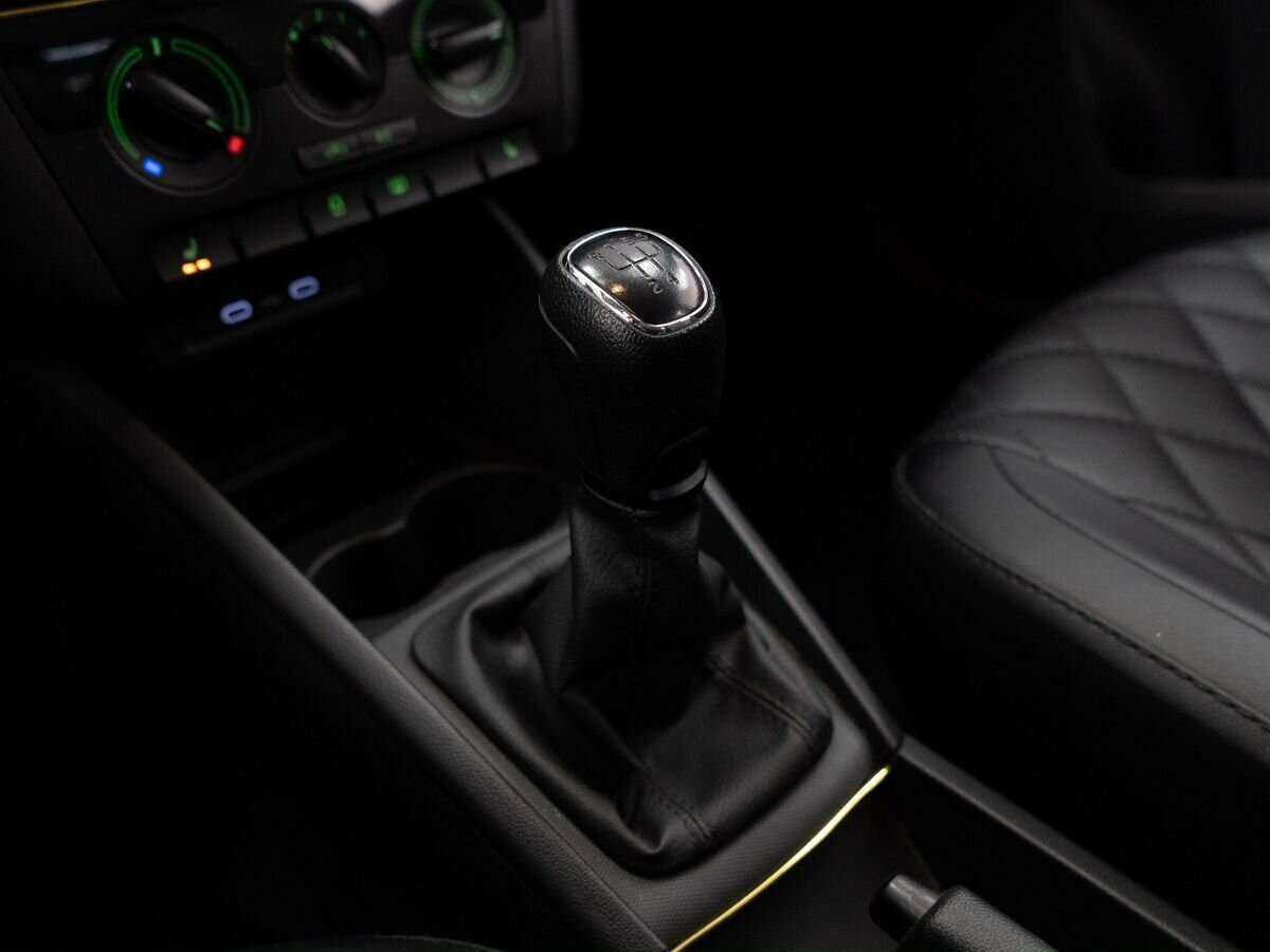 Б/У Шкода Рапид 2021 года. Фото: #11