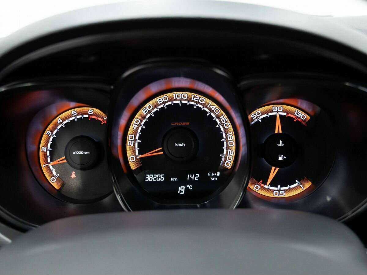 Б/У Лада (ВАЗ) Веста 2021 года. Фото: #17