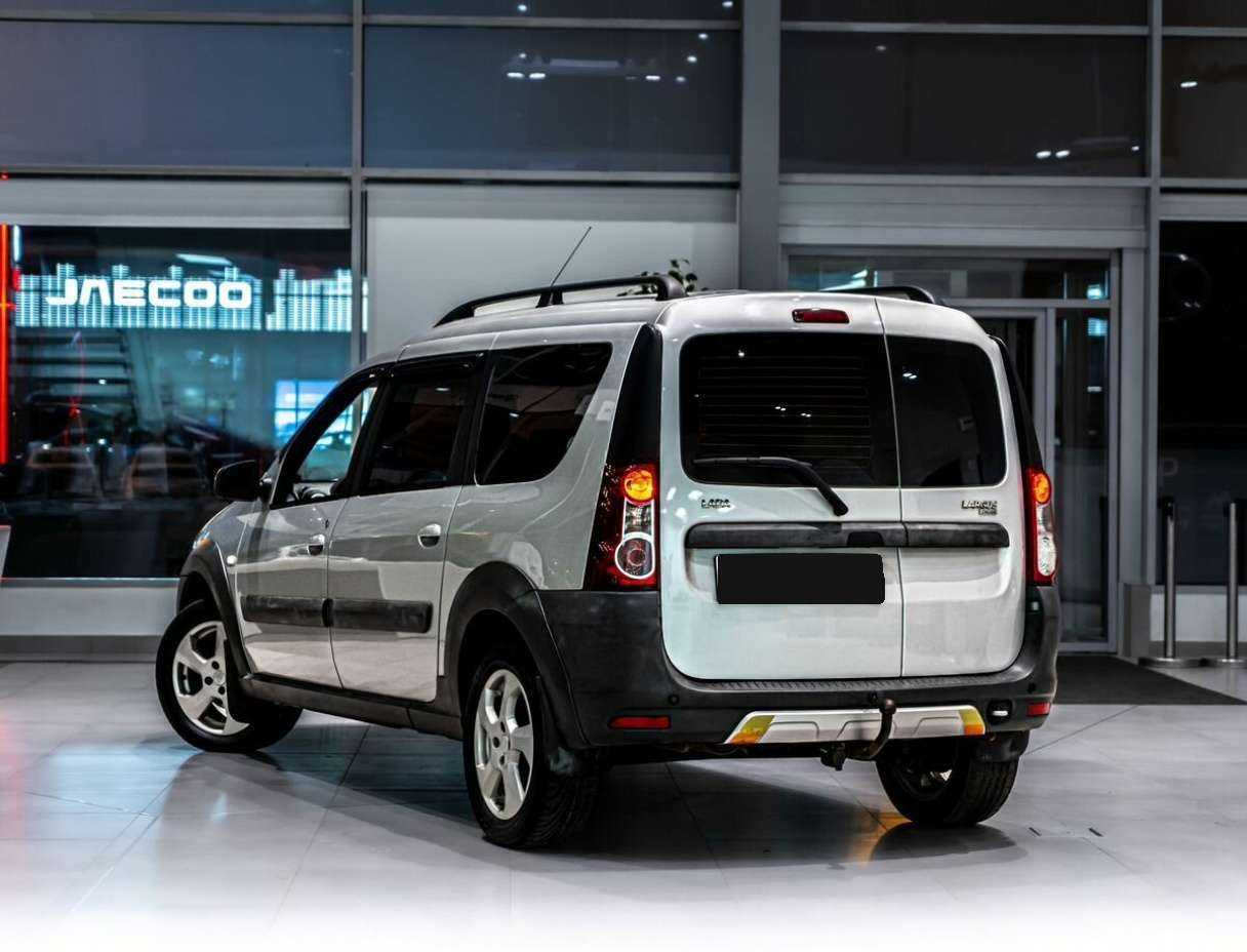 Б/У Лада (ВАЗ) Ларгус 2018 года. Фото: #3