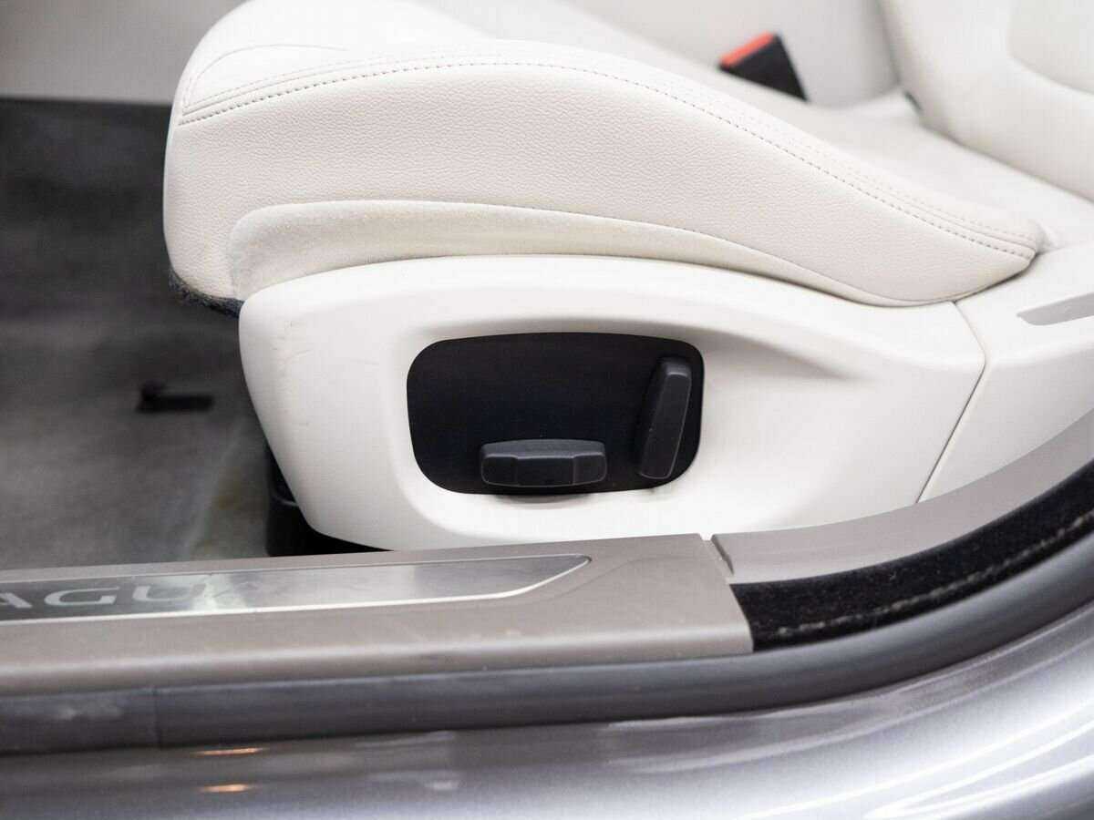 Jaguar XF 2017 года с пробегом. Фото: #15