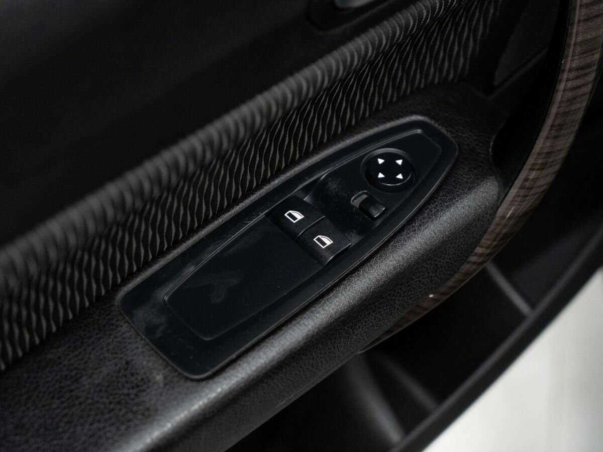 BMW 1 серии 2012 года с пробегом. Фото: #13