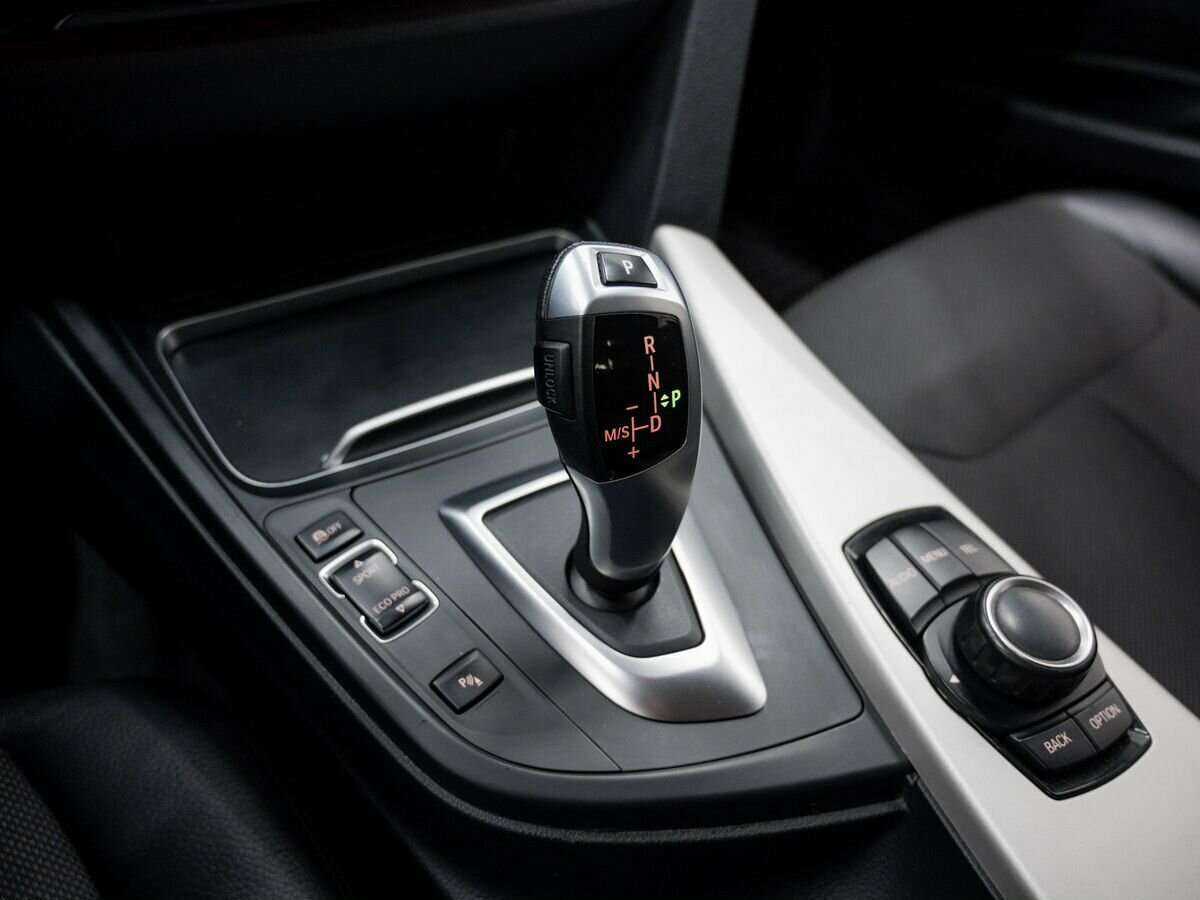 BMW 3 серии 2016 года с пробегом. Фото: #17