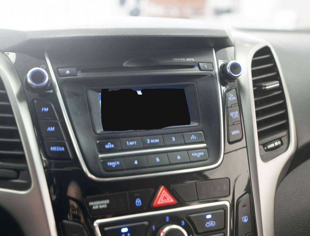 Б/У Хендай ай30 2013 года. Фото: #9