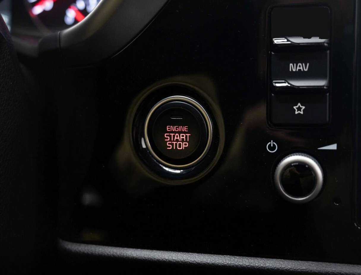 Б/У Киа Рио 2021 года. Фото: #18