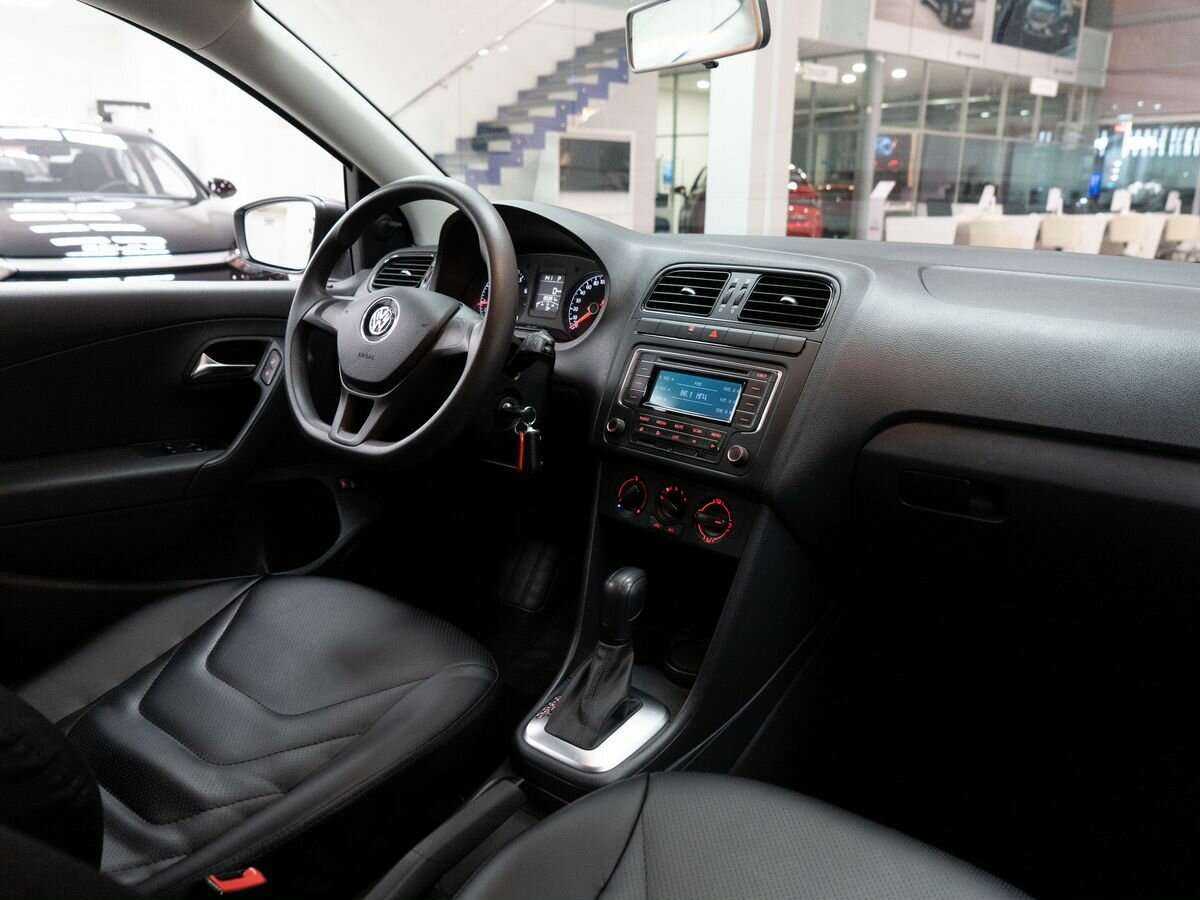 Б/У Фольксваген Поло 2017 года. Фото: #15