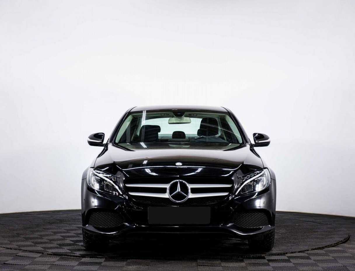 Mercedes-Benz C-Класс 2015 года с пробегом. Фото: #1