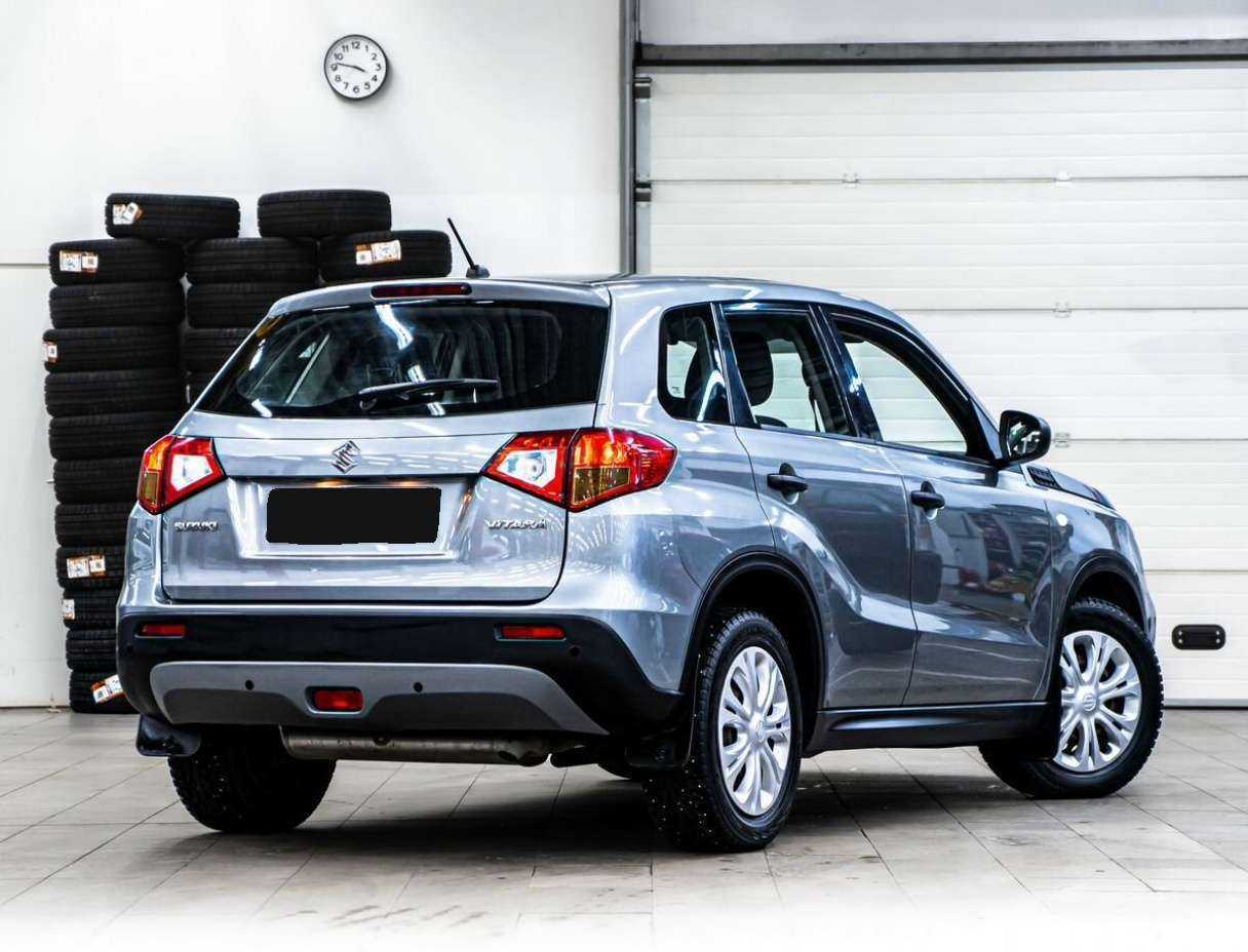 Б/У Сузуки Витара 2015 года. Фото: #2