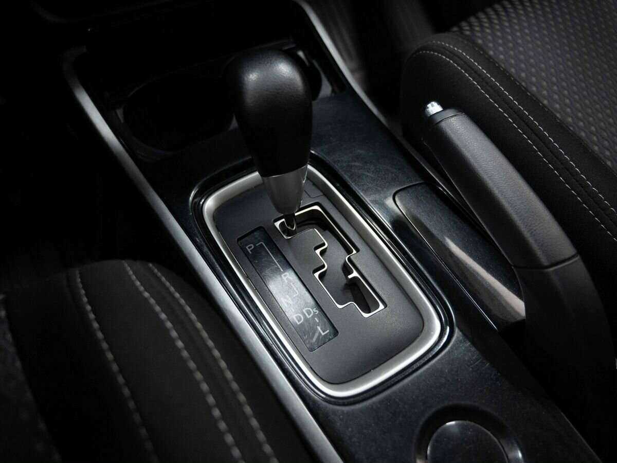 Б/У Митсубиши Оутлэндер 2018 года. Фото: #18