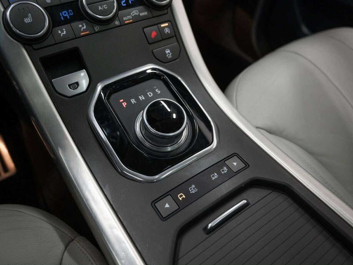 Land Rover Range Rover Evoque 2015 года с пробегом. Фото: #20