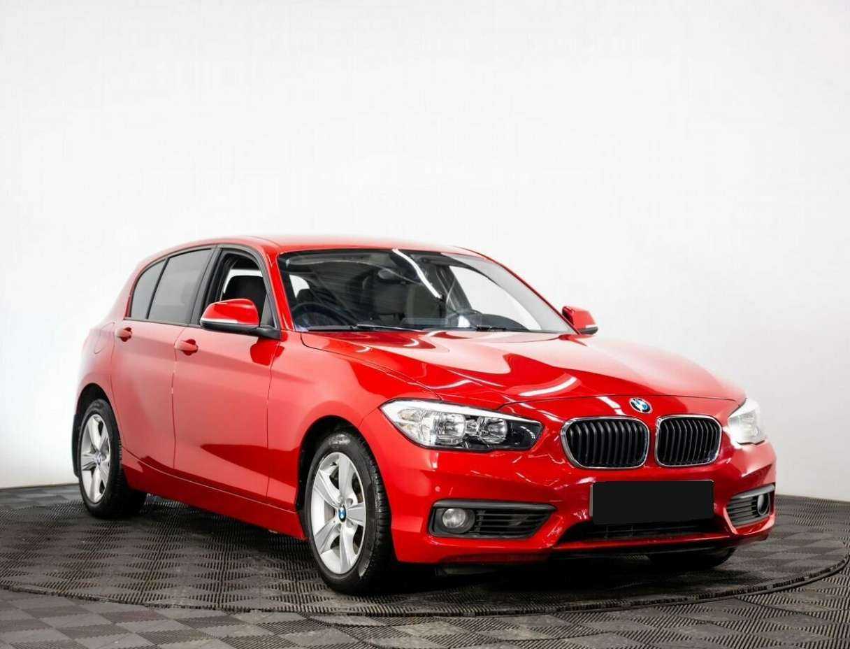 BMW 1 серии 2016 года с пробегом. Фото: #2