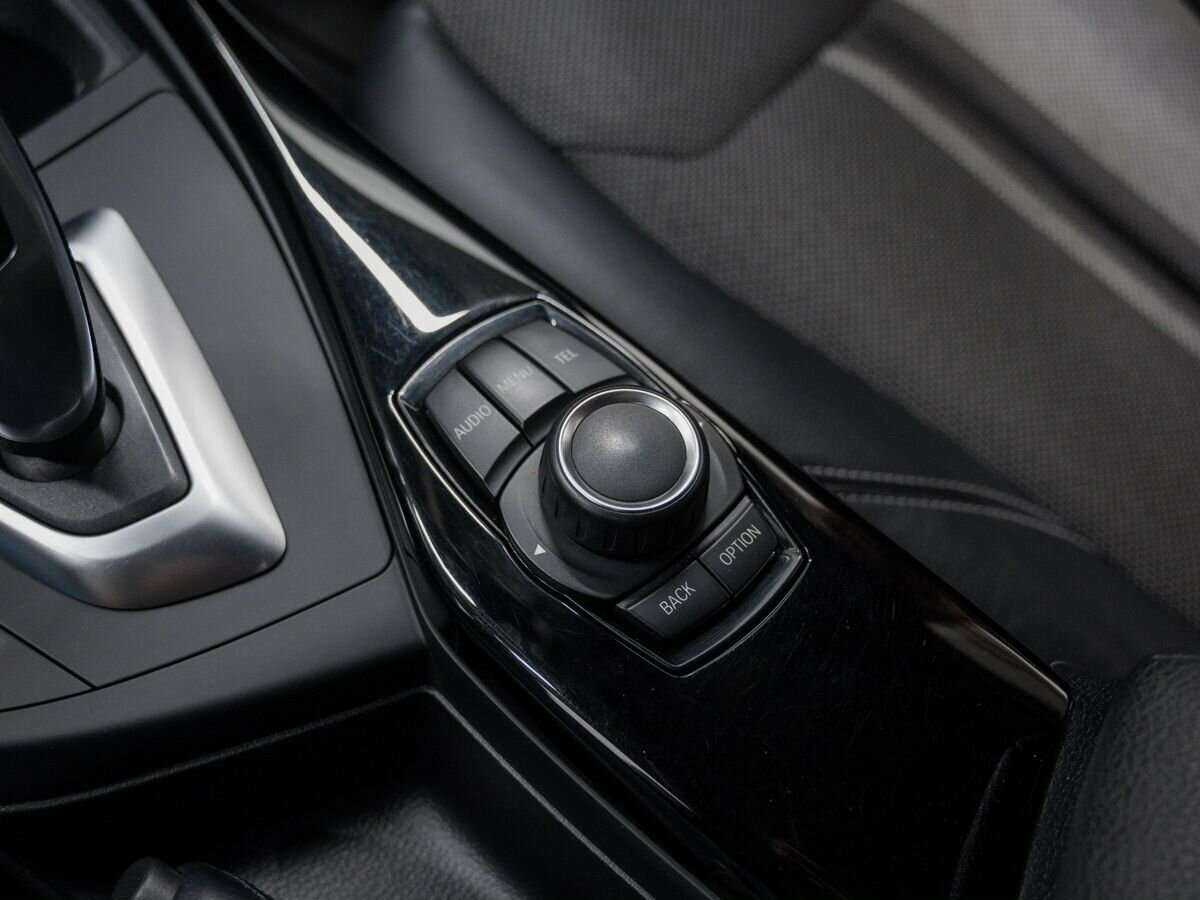 BMW 1 серии 2016 года с пробегом. Фото: #20