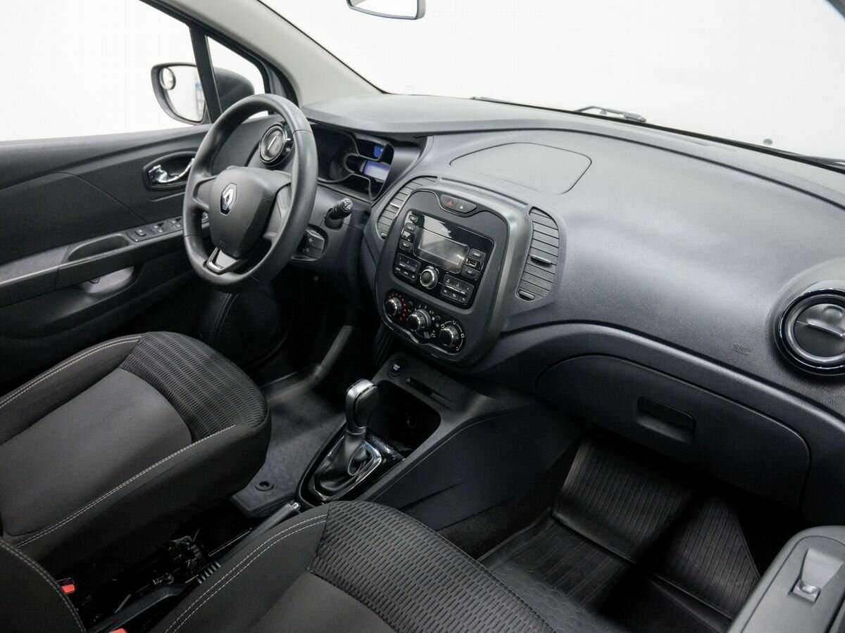 Б/У Рено Каптюр 2018 года. Фото: #6