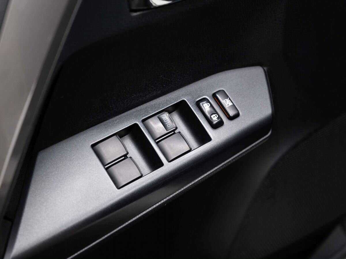 Toyota RAV4 2017 года с пробегом. Фото: #19