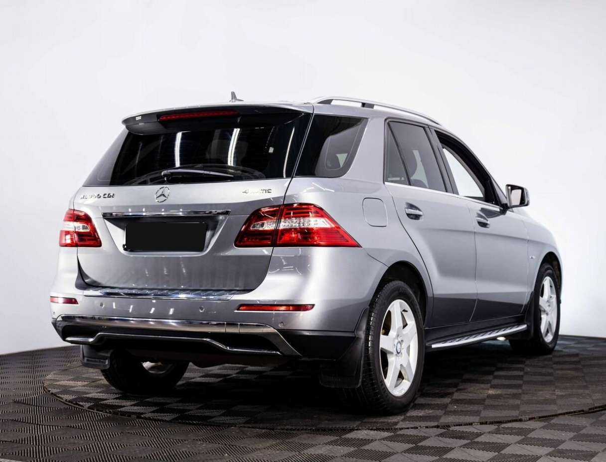 Mercedes-Benz M-Класс 2012 года с пробегом. Фото: #4