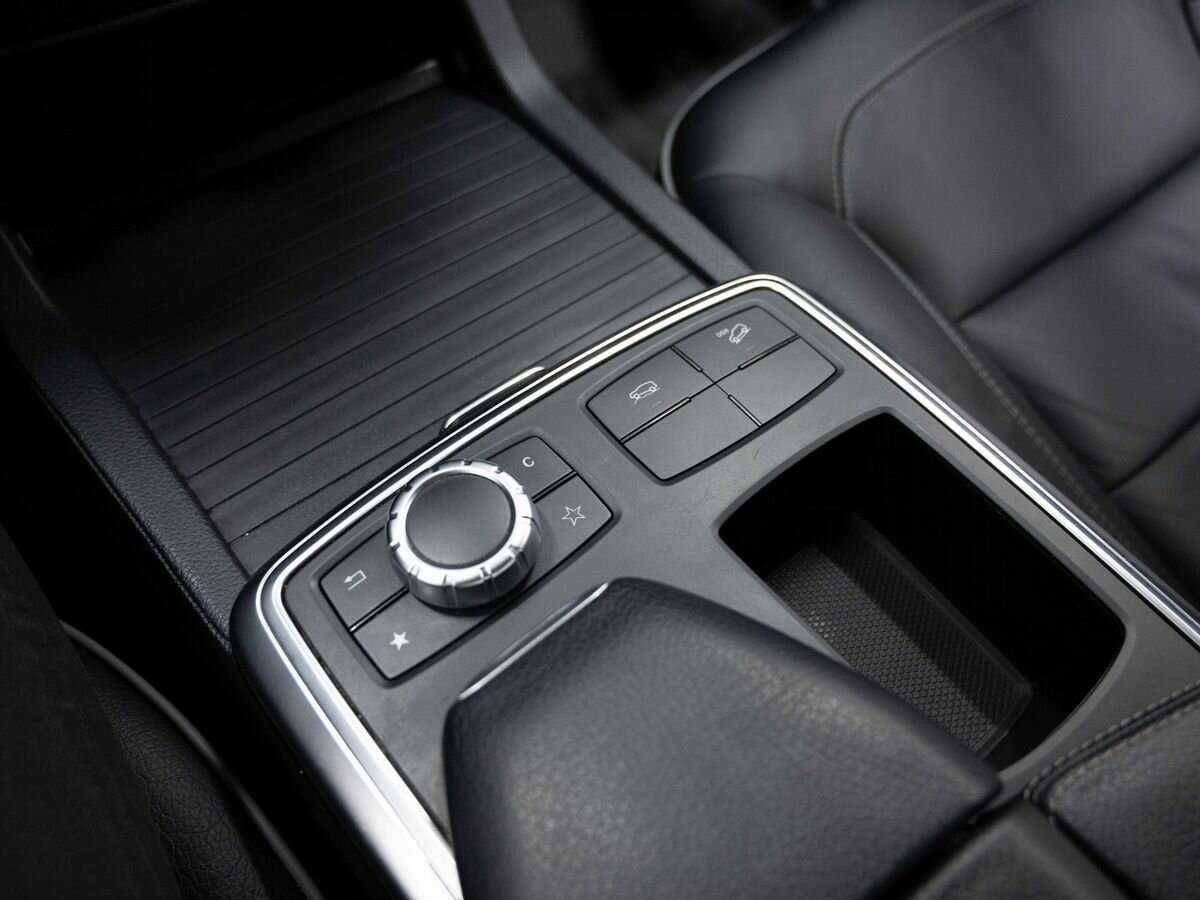 Mercedes-Benz M-Класс 2012 года с пробегом. Фото: #23