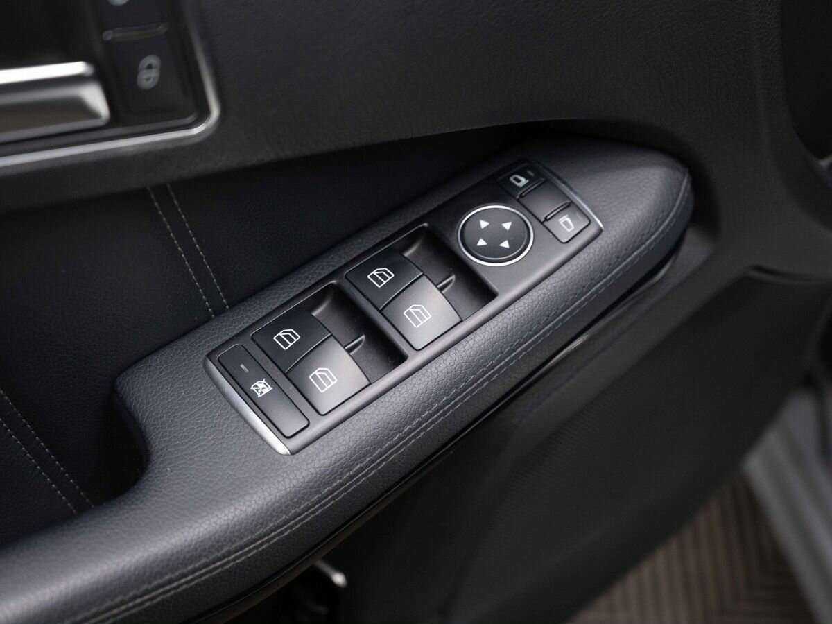 Mercedes-Benz E-Класс 2014 года с пробегом. Фото: #16