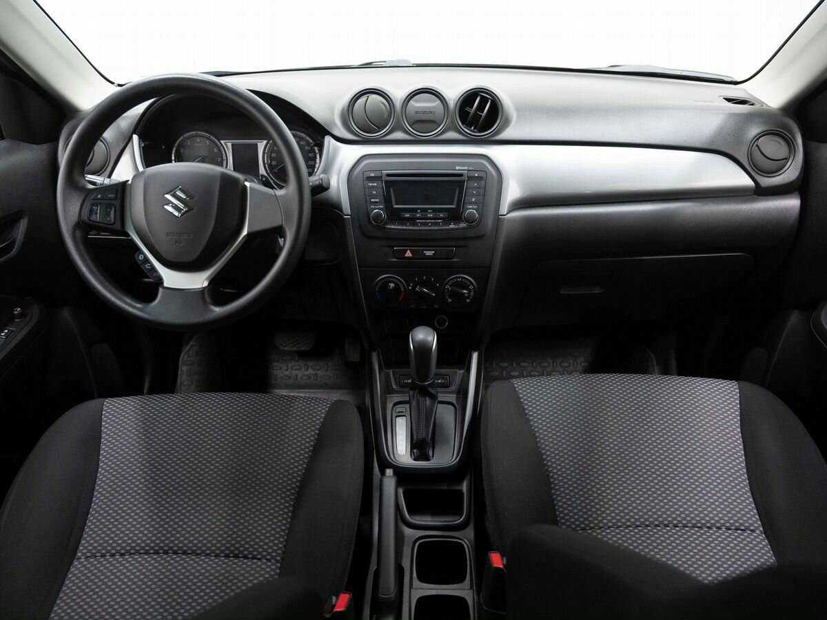 Б/У Сузуки Витара 2015 года. Фото: #10