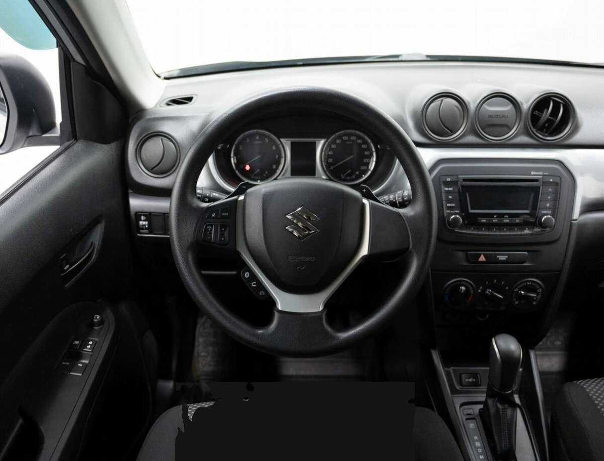 Б/У Сузуки Витара 2015 года. Фото: #11