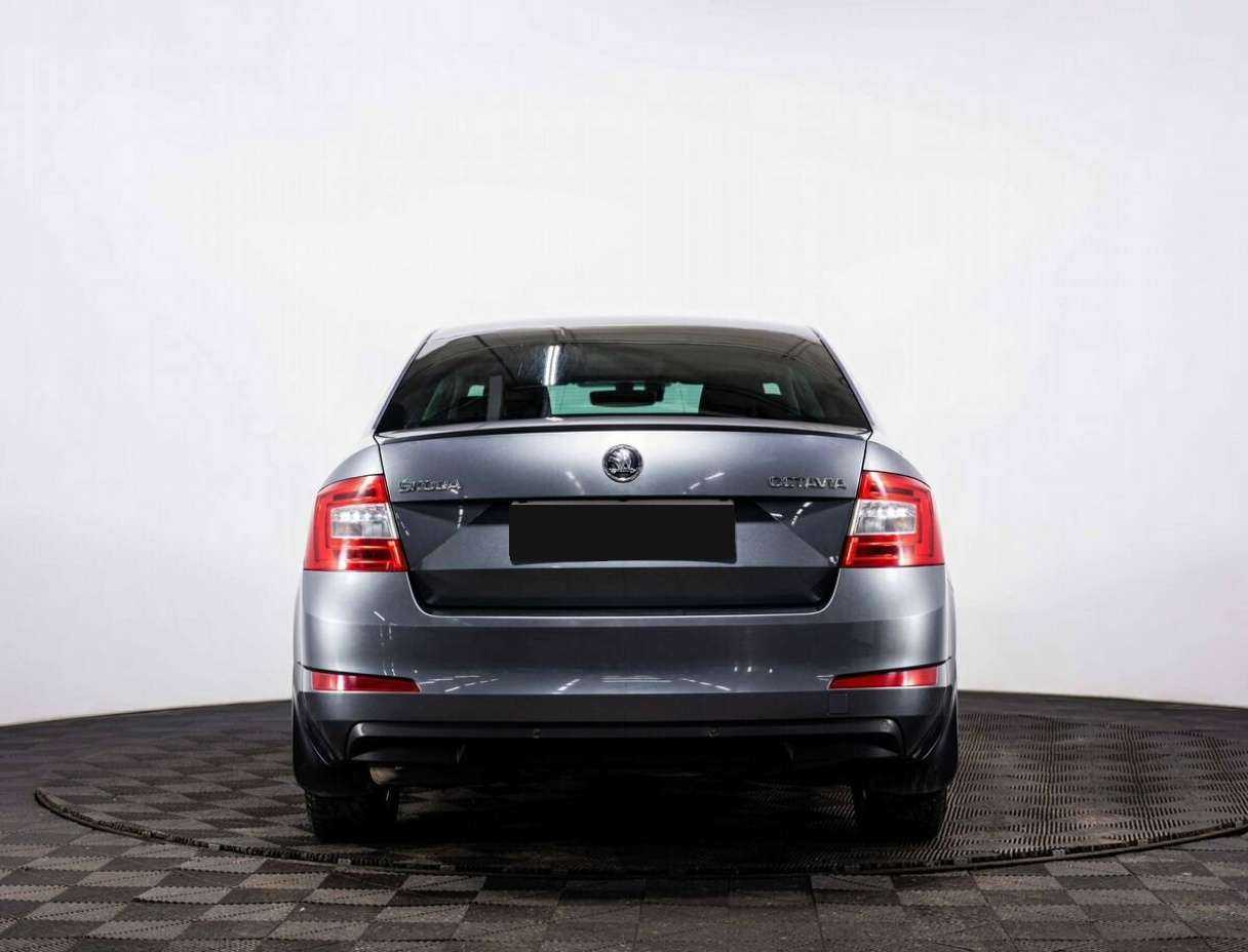 Б/У Шкода Октавия 2016 года. Фото: #4