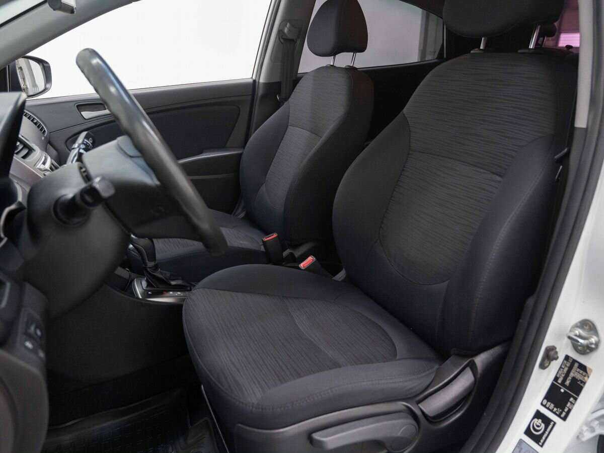 Б/У Хендай Солярис 2014 года. Фото: #8