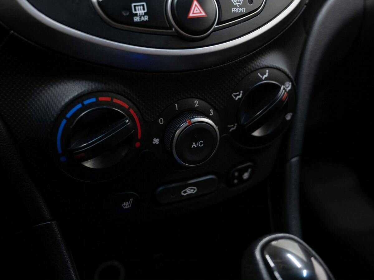 Б/У Хендай Солярис 2014 года. Фото: #18