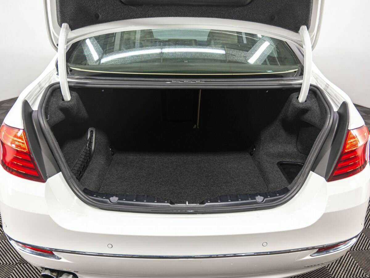 BMW 5 серии 2015 года с пробегом. Фото: #28