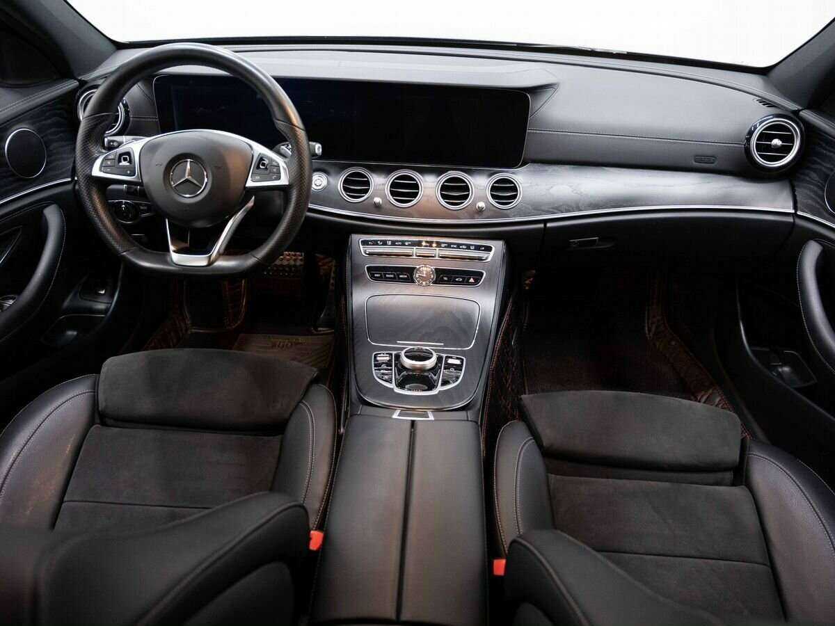 Mercedes-Benz E-Класс 2017 года с пробегом. Фото: #12