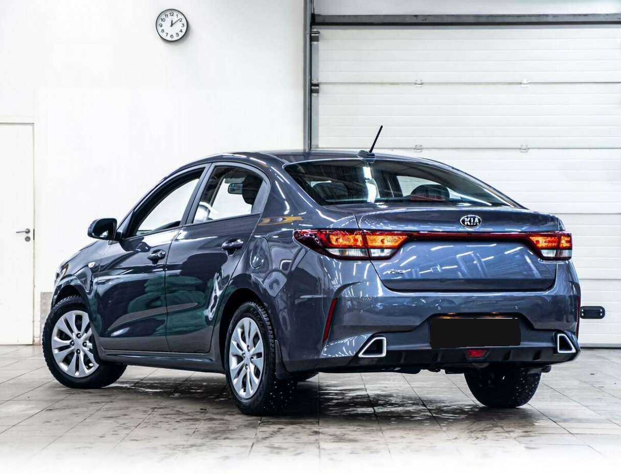 Б/У Киа Рио 2021 года. Фото: #3