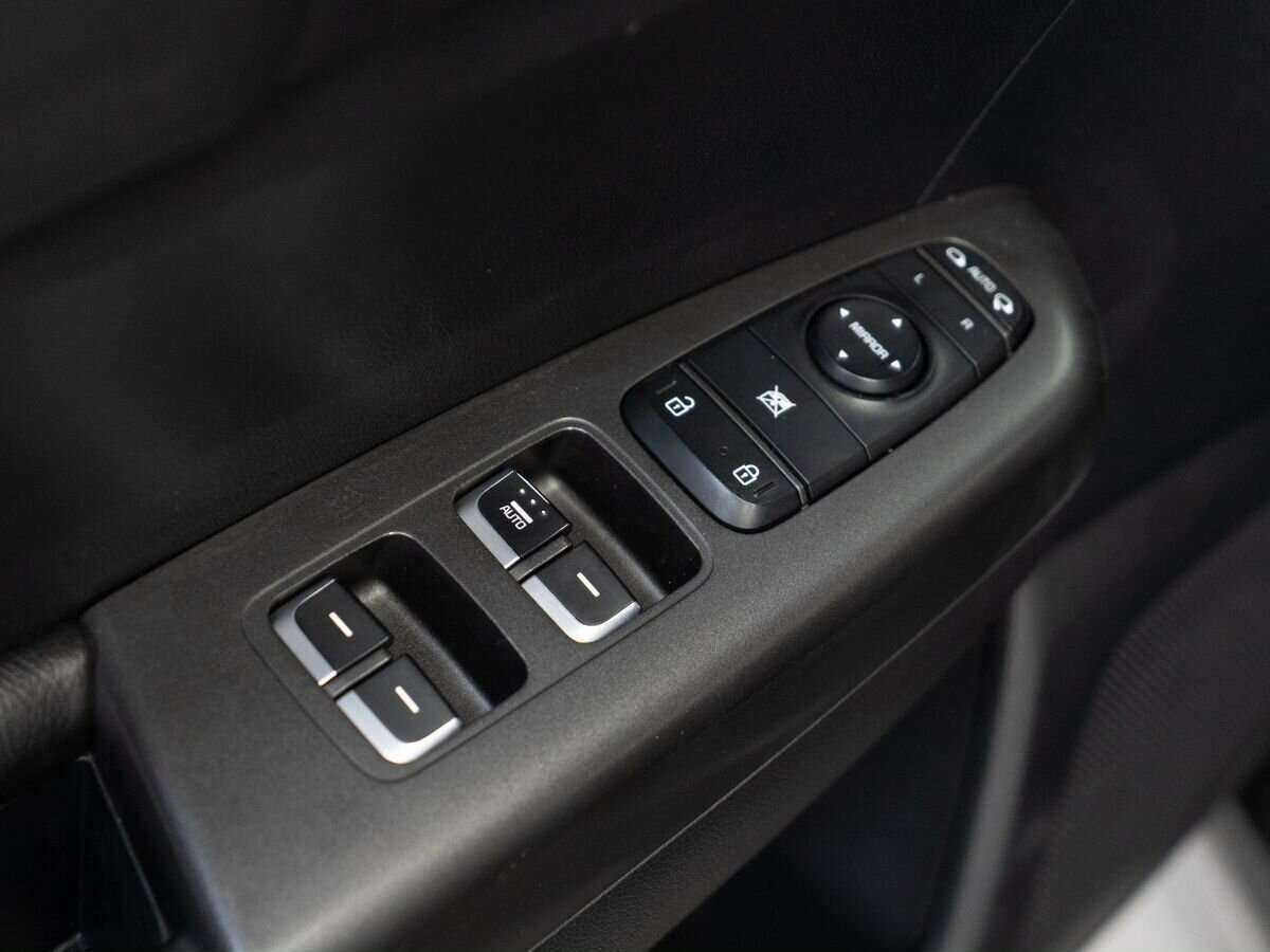 Б/У Киа Спортейдж 2016 года. Фото: #11